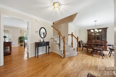 1032 30th Avenue Lane NE Hickory NC 28601