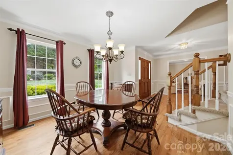 1032 30th Avenue Lane NE Hickory NC 28601