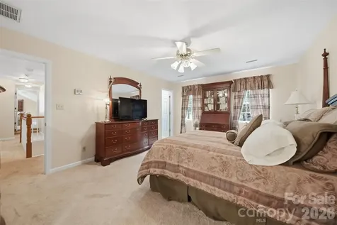 1032 30th Avenue Lane NE Hickory NC 28601