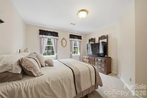 1032 30th Avenue Lane NE Hickory NC 28601