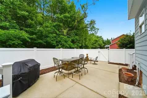 1032 30th Avenue Lane NE Hickory NC 28601