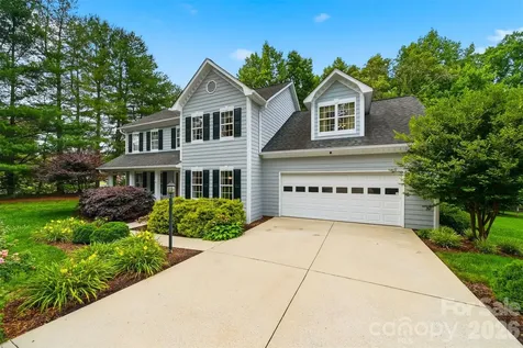 1032 30th Avenue Lane NE Hickory NC 28601