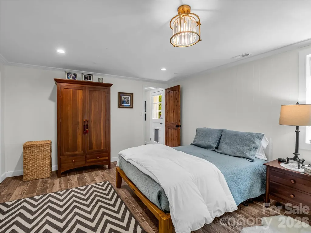 2 Bevlyn Drive Asheville NC 28803