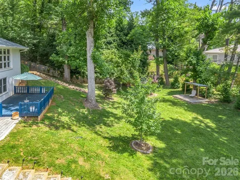 2 Bevlyn Drive Asheville NC 28803