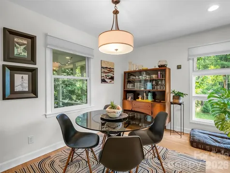 2 Bevlyn Drive Asheville NC 28803