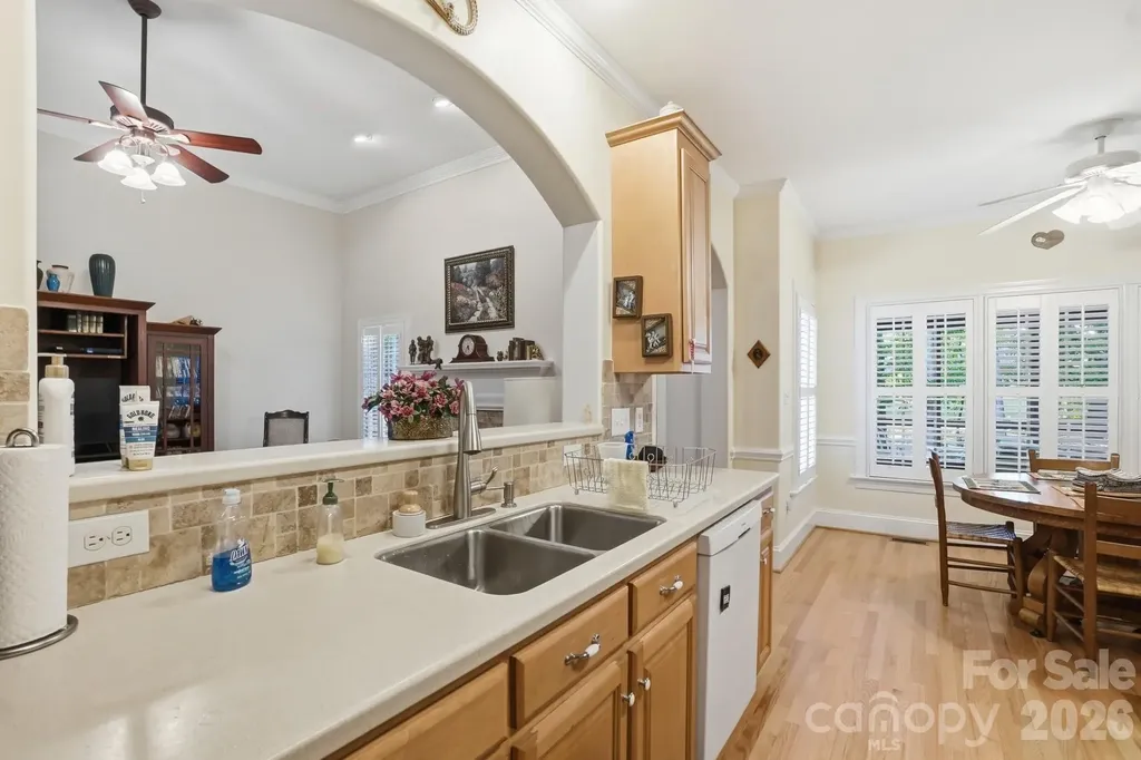 7650 Cotton Street Harrisburg NC 28075