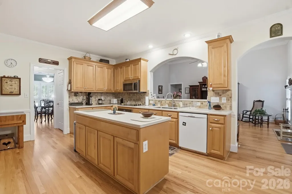 7650 Cotton Street Harrisburg NC 28075
