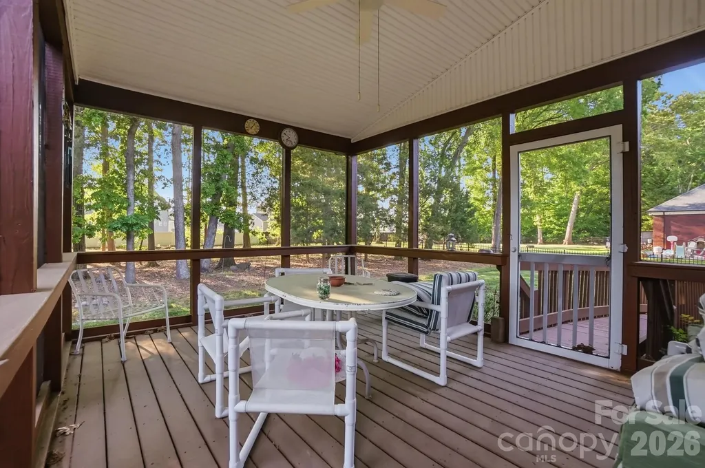 7650 Cotton Street Harrisburg NC 28075