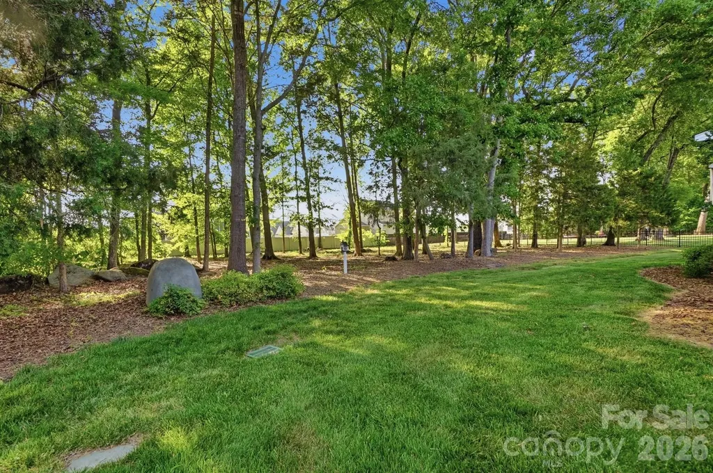 7650 Cotton Street Harrisburg NC 28075