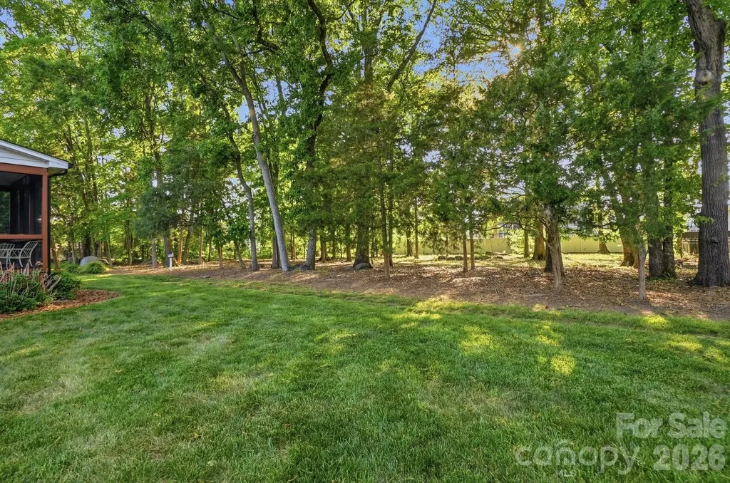 7650 Cotton Street Harrisburg NC 28075