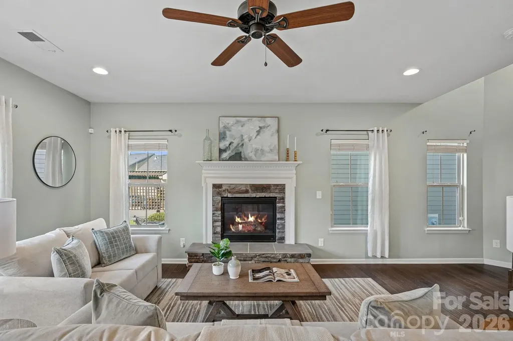 3719 Dolly Madison Road Charlotte NC 28208