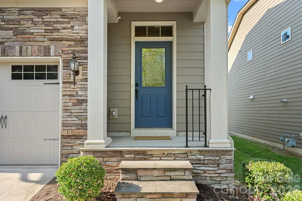 3719 Dolly Madison Road Charlotte NC 28208