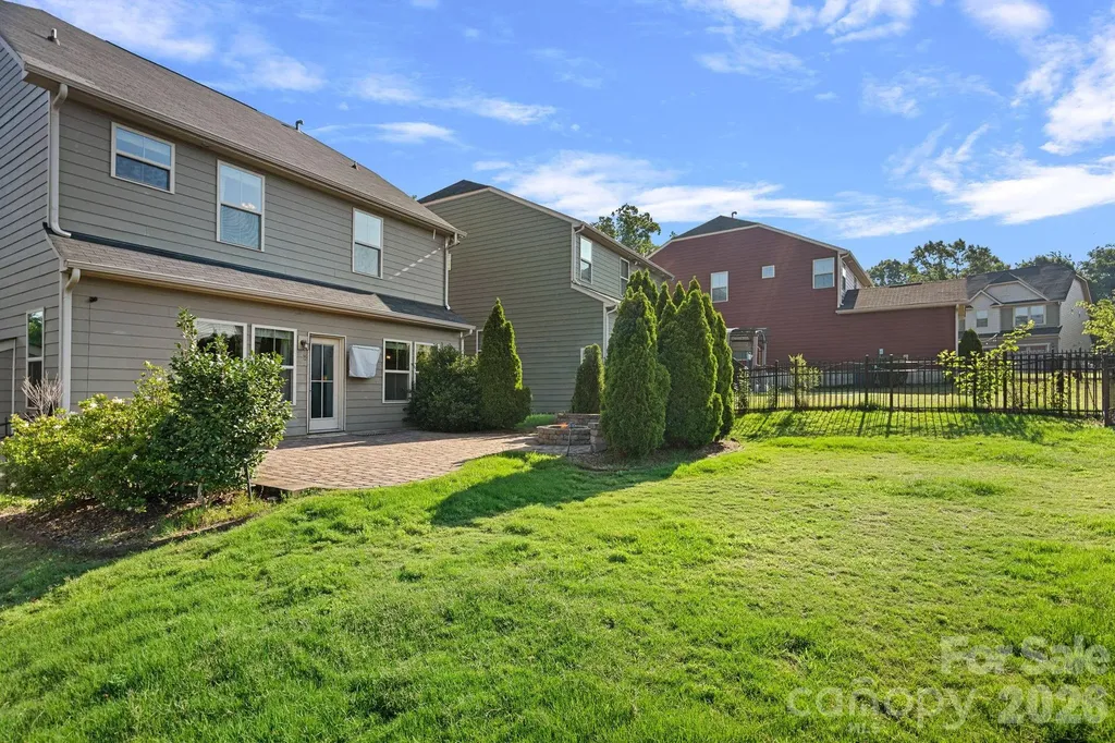 3719 Dolly Madison Road Charlotte NC 28208