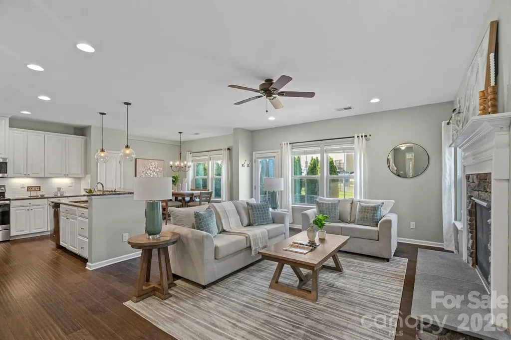 3719 Dolly Madison Road Charlotte NC 28208