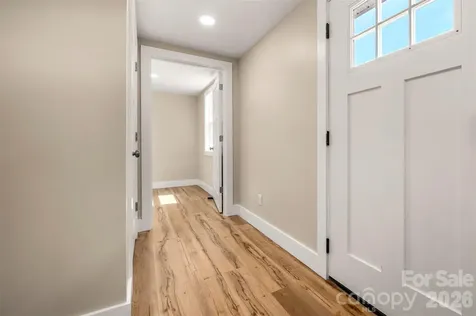 323 Stepp Avenue Hendersonville NC 28739