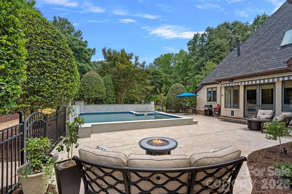 114 Thurstons Way Mooresville NC 28117