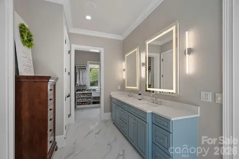 114 Thurstons Way Mooresville NC 28117