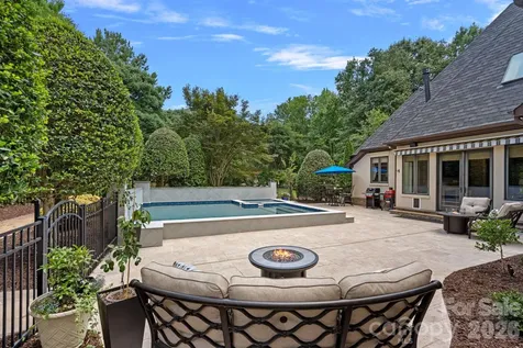 114 Thurstons Way Mooresville NC 28117