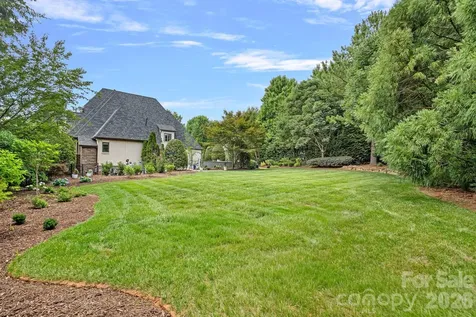 114 Thurstons Way Mooresville NC 28117