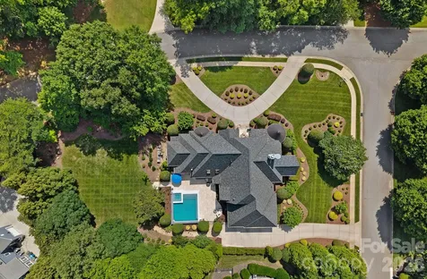 114 Thurstons Way Mooresville NC 28117