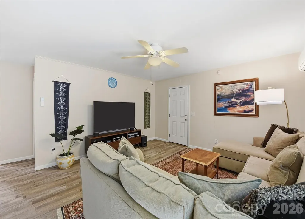 1296 N Country Club Drive Cullowhee NC 28723