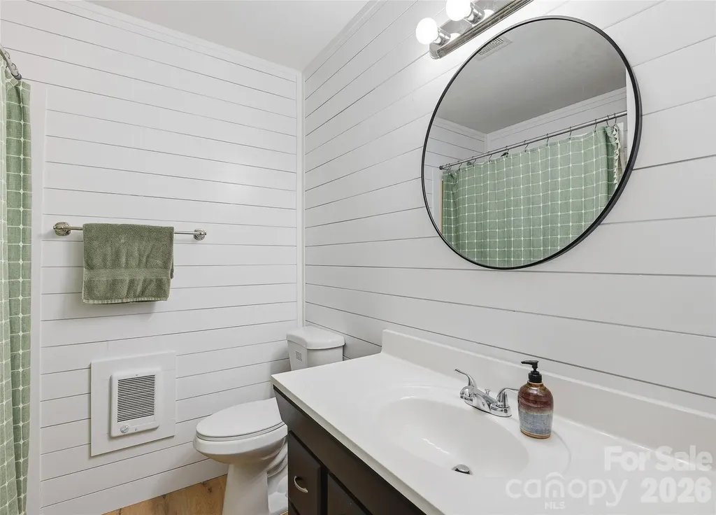 1296 N Country Club Drive Cullowhee NC 28723