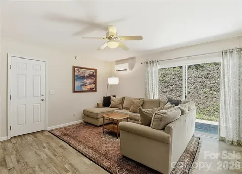 1296 N Country Club Drive Cullowhee NC 28723