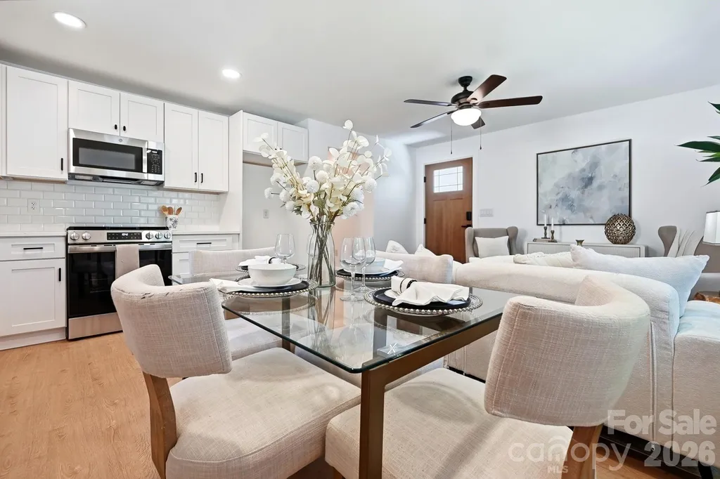 2204 Rozzelles Ferry Road Charlotte NC 28208