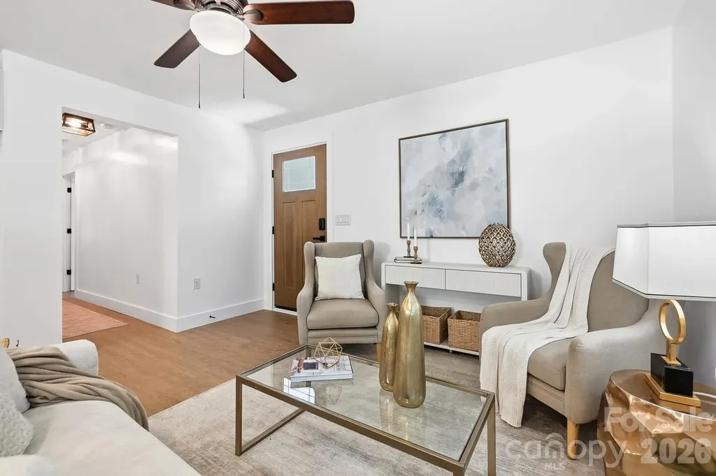 2204 Rozzelles Ferry Road Charlotte NC 28208