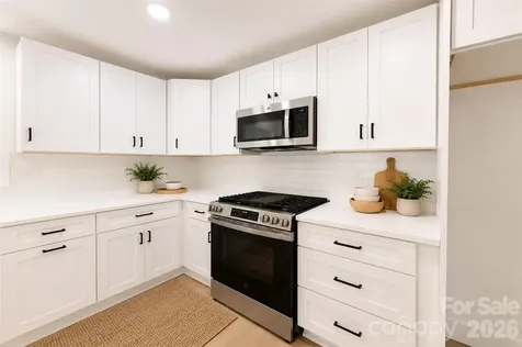 2204 Rozzelles Ferry Road Charlotte NC 28208