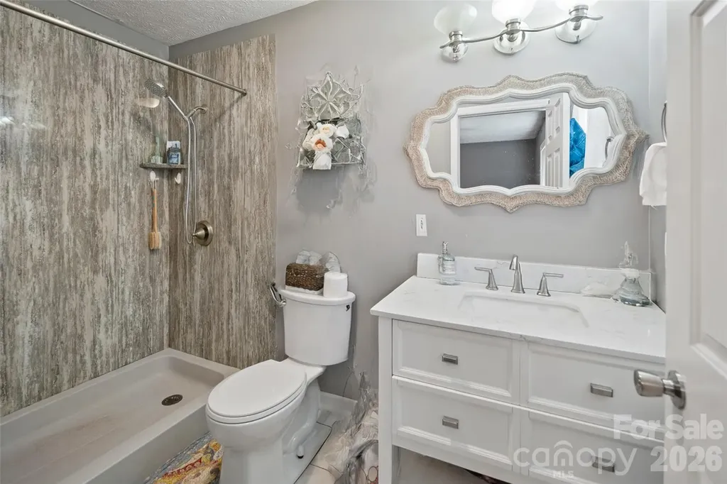 2114 Margaret Drive Mount Airy NC 27030