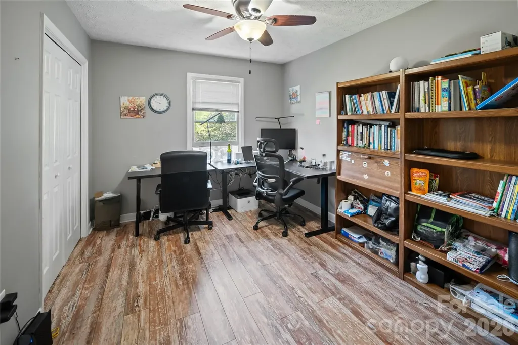 2114 Margaret Drive Mount Airy NC 27030