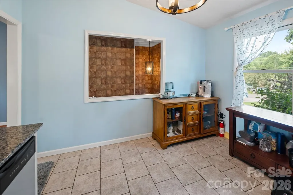 2114 Margaret Drive Mount Airy NC 27030