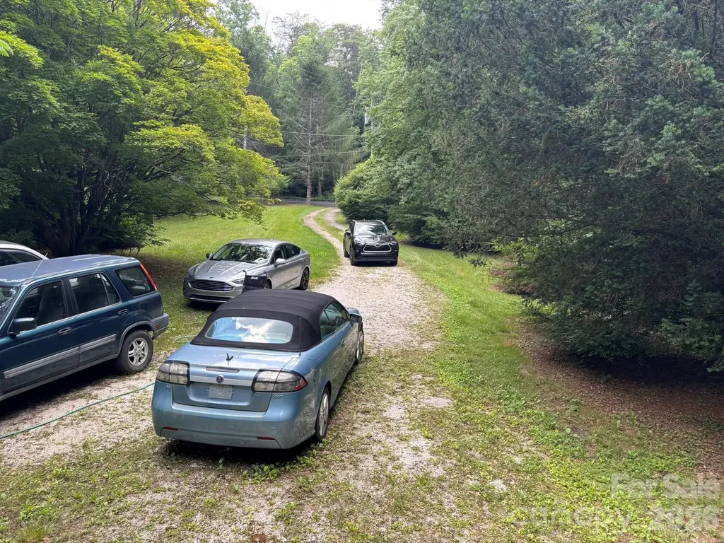 547 Avery Creek Road Arden NC 28704