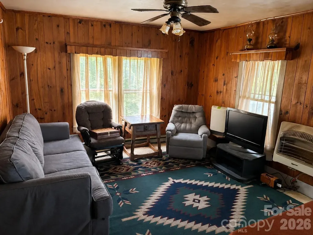 547 Avery Creek Road Arden NC 28704