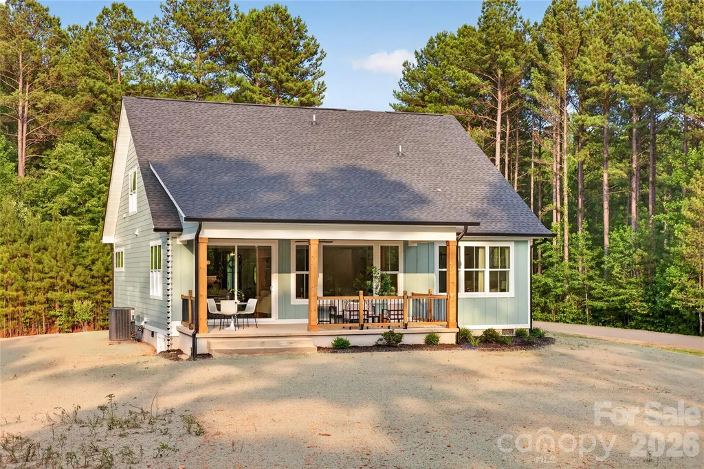 105 Wharf Lane Statesville NC 28677