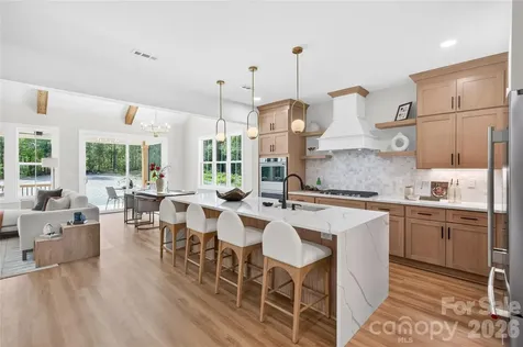 105 Wharf Lane Statesville NC 28677