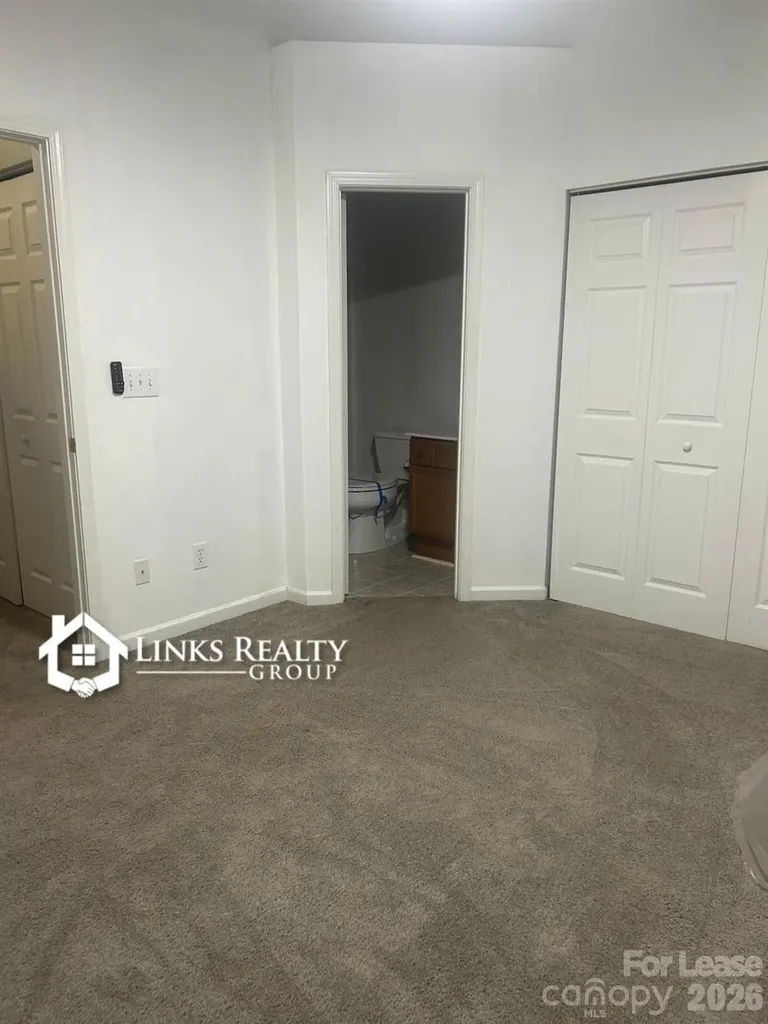 2208 Preakness Court Charlotte NC 28273
