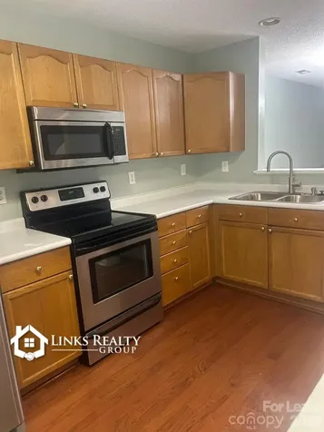 2208 Preakness Court Charlotte NC 28273