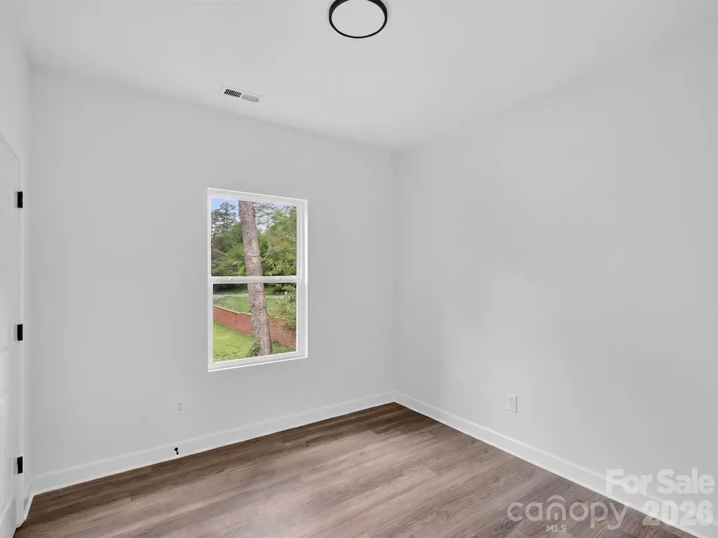 417 8th Street Drive SW Hickory NC 28602