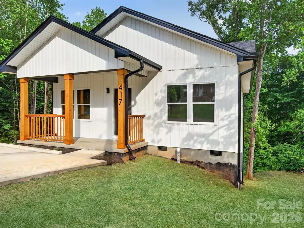 417 8th Street Drive SW Hickory NC 28602
