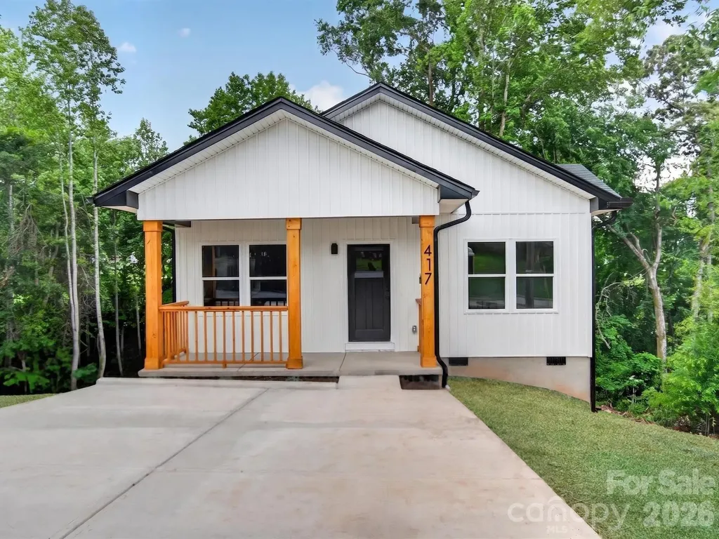 417 8th Street Drive SW Hickory NC 28602