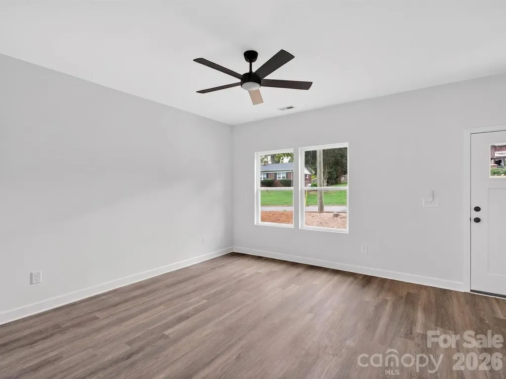 417 8th Street Drive SW Hickory NC 28602