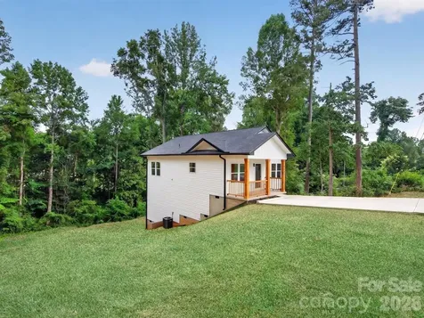 417 8th Street Drive SW Hickory NC 28602
