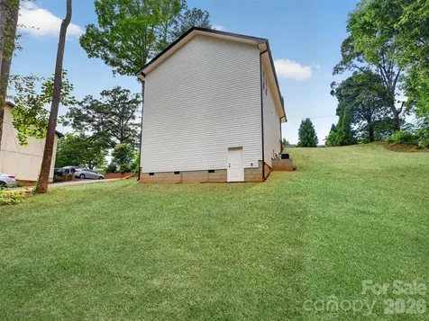 417 8th Street Drive SW Hickory NC 28602