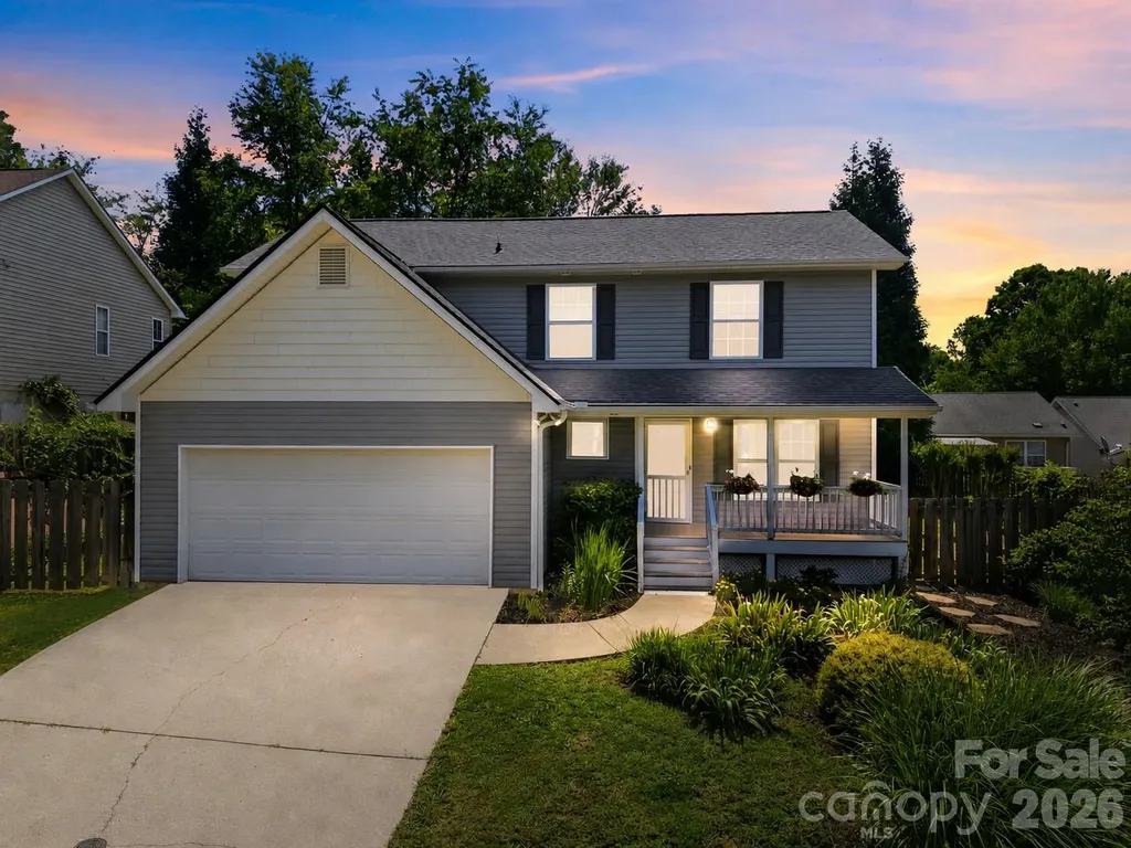 14 Grove Garden Avenue Candler NC 28715