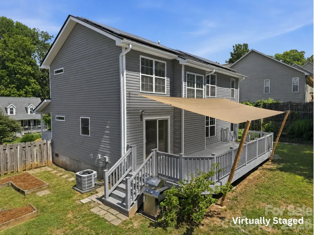14 Grove Garden Avenue Candler NC 28715
