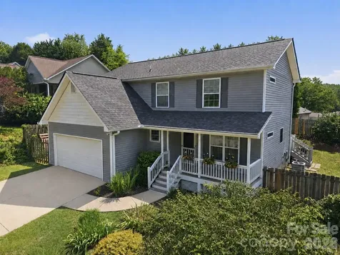 14 Grove Garden Avenue Candler NC 28715