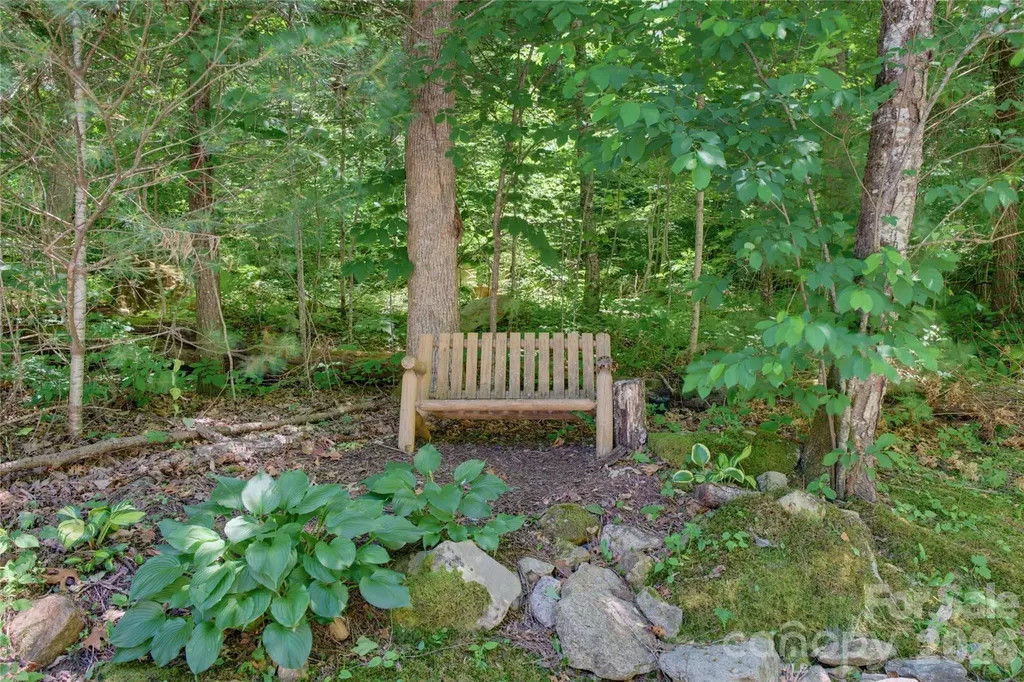 112 Boulder Creek Lane Tuckasegee NC 28783