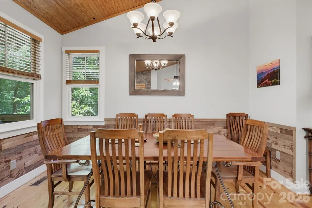 112 Boulder Creek Lane Tuckasegee NC 28783